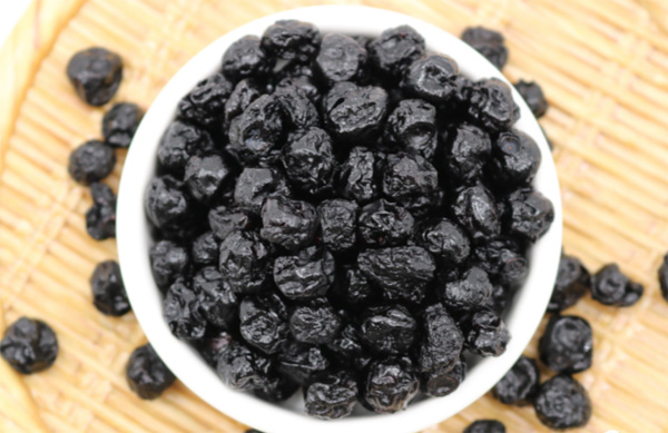 藍(lán)莓到藍(lán)莓干其營(yíng)養(yǎng)價(jià)值有變化嗎(圖3) 藍(lán)莓到藍(lán)莓干其營(yíng)養(yǎng)價(jià)值有變化嗎(圖3)